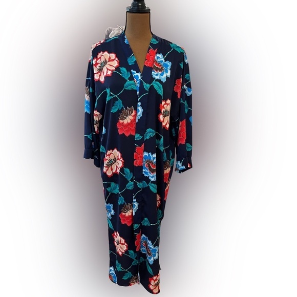 Forever 21 Floral Kimono in Blue - Picture 1 of 5
